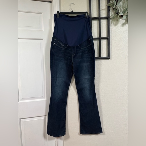 NWOT Levi Strauss & Co Gold Label Women’s Maternity Dark Wash Bootcut Jean - Picture 2 of 4